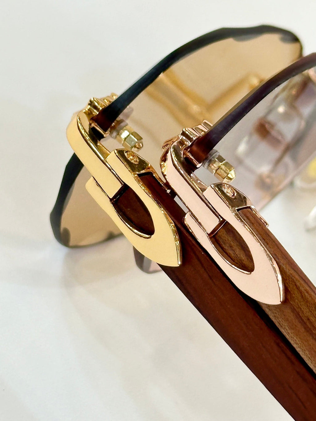 CARTIER C DE RIMLESS GEOMETRIC FRAME SUNGLASSES 547386 IN METAL AND WOODEN